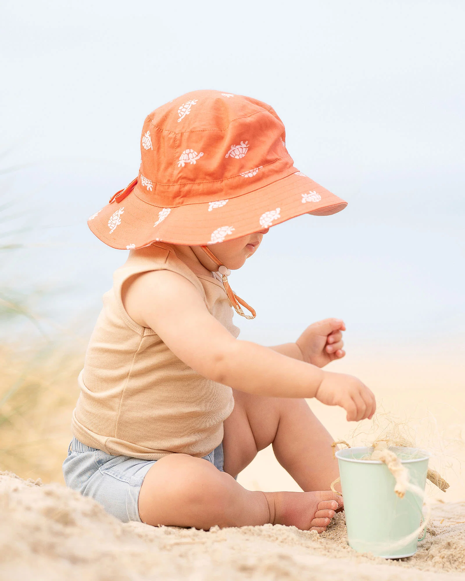 Sunhat Dreaming Turtle - Image 3